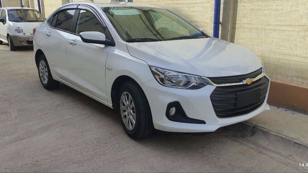 Chevrolet onix srochna sotiladi yili 2023