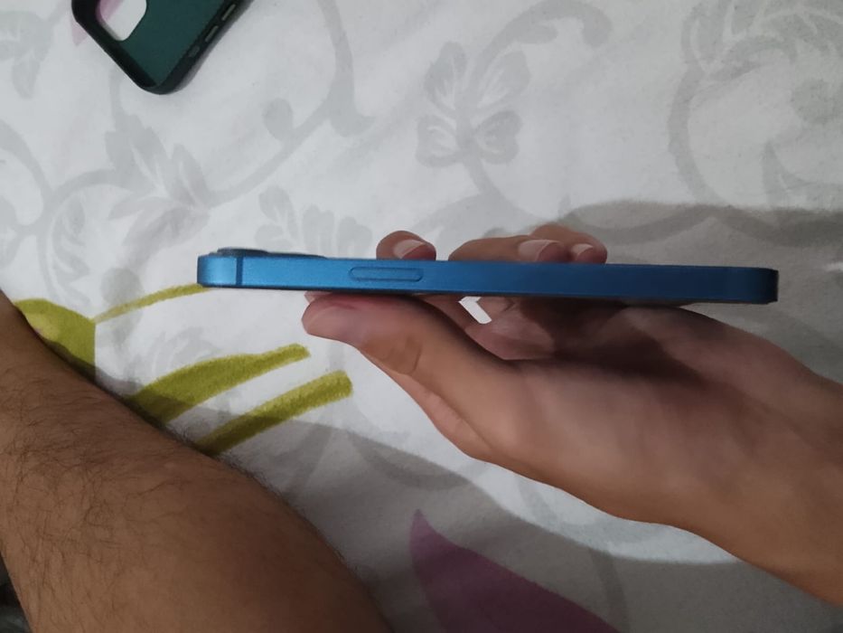 iPhone 13 симка окымайды