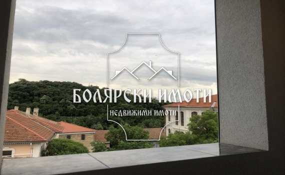 Дава се под наем Двустаен апартамент в Велико Търново, Център - 60 кв.м за 306 € - Снимка #9