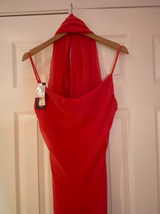 Официални бални вечерни рокли