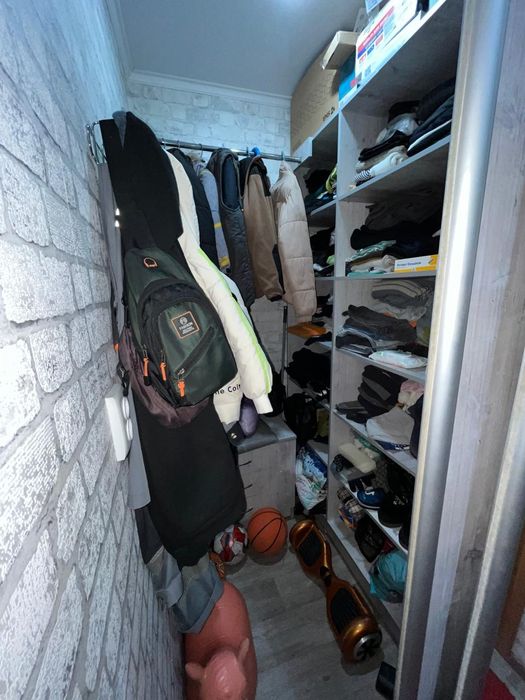 Продается двухкомнатная квартира