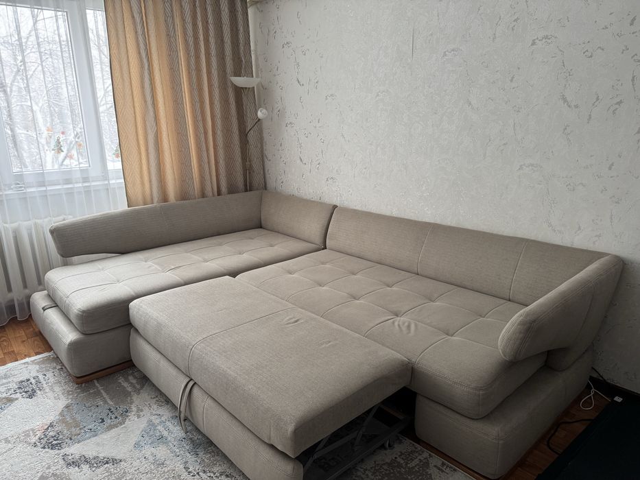 Продам очень удобный, красивый диван!