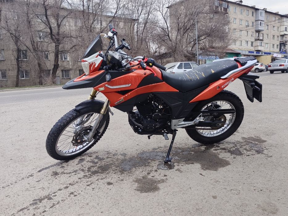 Мотоцикл Тур эндуро