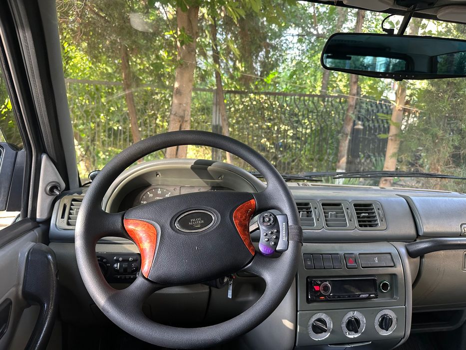 Уаз патриот 2008