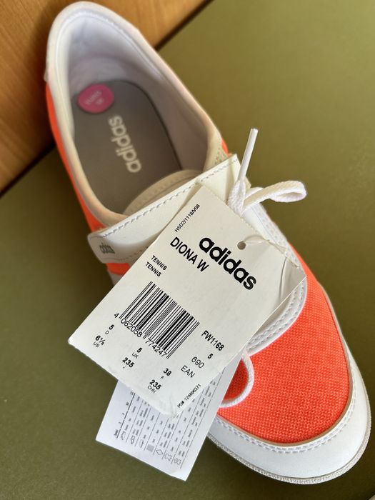 Дамски обувки - Adidas Diona - чисто нови