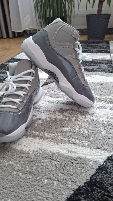Jordan 11 cool grey