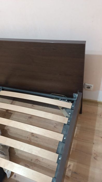 Продам кровать двухспальную