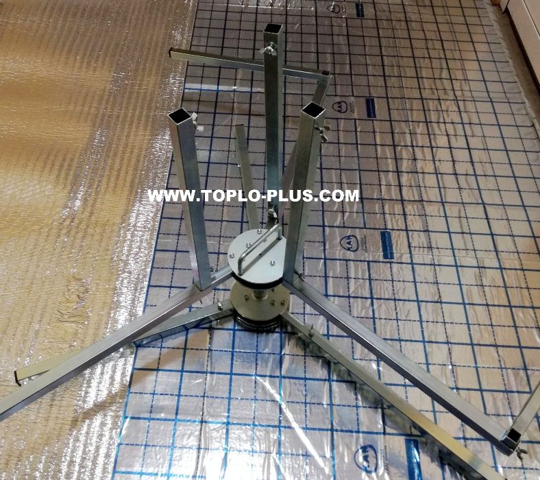 Стойка за размотаване на тръби за подово отопление