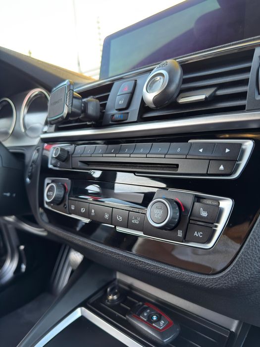 Vând BMW seria 1, 118i, 2019, black edition, 127000km, TVA deductibil