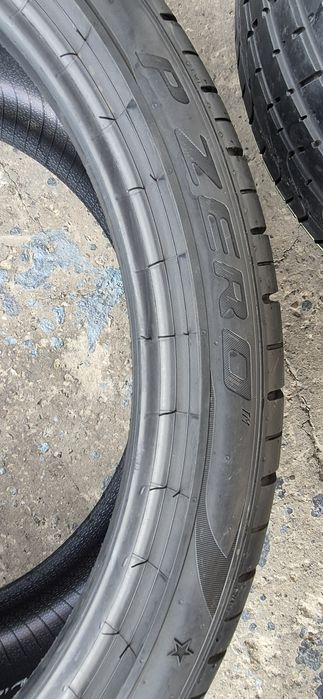 4 anvelope vara Pirelli,fata 255/35/20,spate 285/30/20.Pretul este pe bucata.