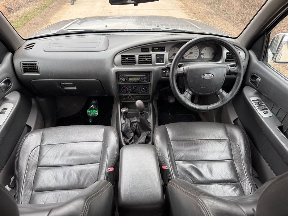 FORD RANGER XLT THUNDER 2.5diesel 2005 4x4 off road pickup