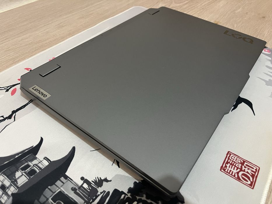 Игровой ноутбук Lenovo