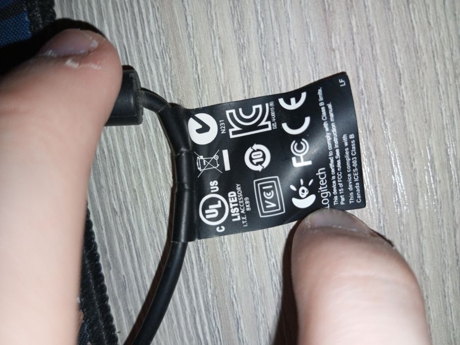 Веб камера logitech