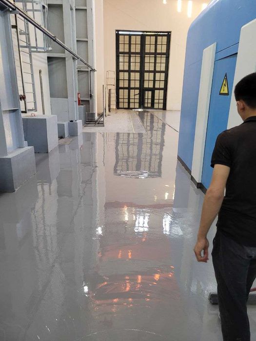 Монтаж и укладка наливных полимерных полов в Ташкенте.