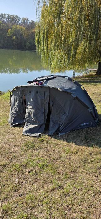 Cort Mivardi Executive, 275x265x140cm