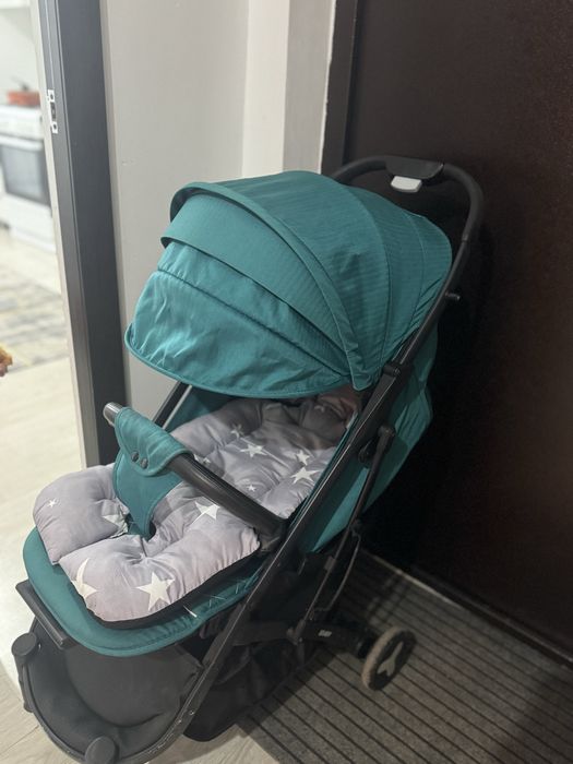 Коляска детская с матрасом