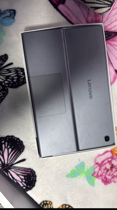 Tabletă lenovo tab plus
