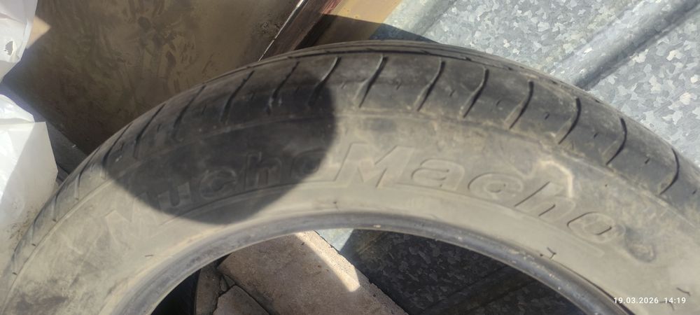 Летние шины 215/55/17