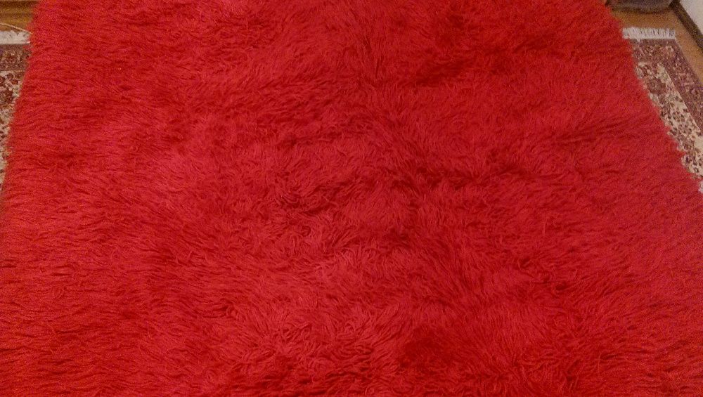 Вълнен китеник за спалня