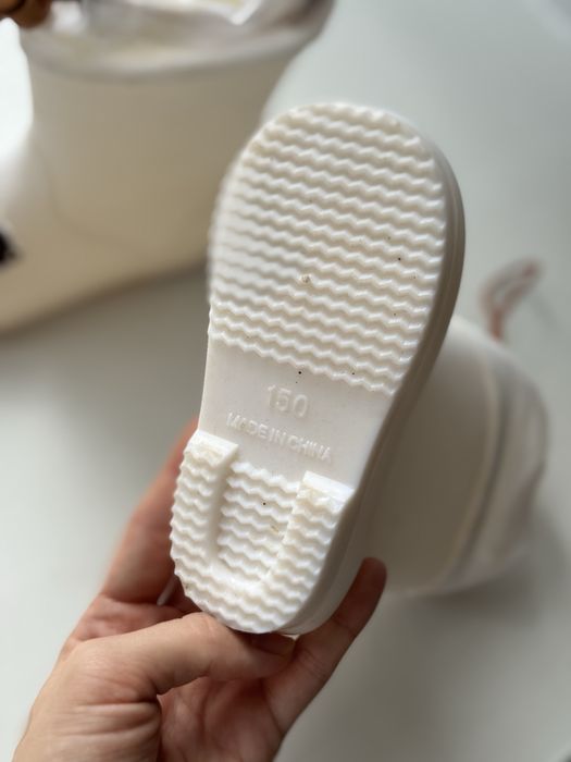 Детские демисезонные ботинки