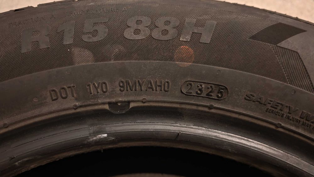Гуми KUMHO HS52 EV 185/65 R15/ 88H - летни за EV
