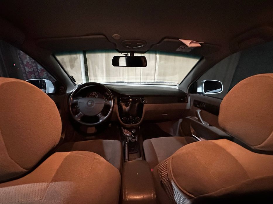 Srochna sotiladi Gentra 2020 mexanika/ Gen beriladi