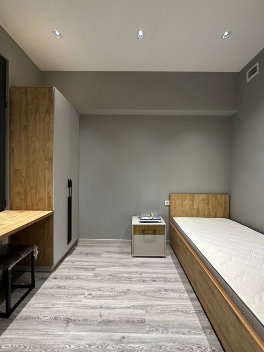 Сдаётся 3 комнатна на максима горького