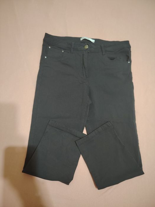 Лот дамски панталони