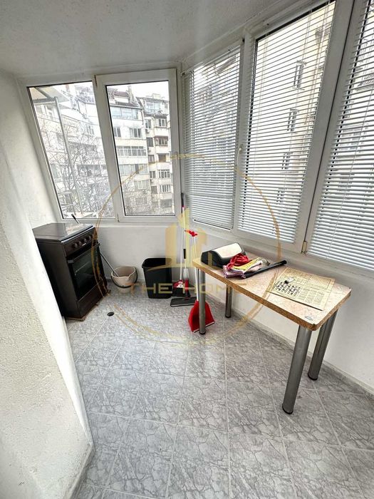 Дава се под наем Двустаен апартамент в Варна, Лятно кино Тракия - 65 кв.м за 400 € - Снимка #3