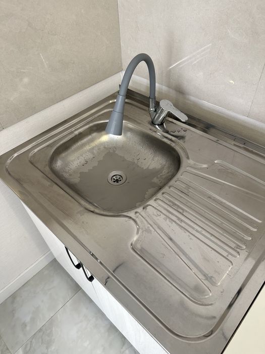 Кухонный шкаф с мойкой