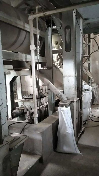 Продаётся мукомольный комбинат.