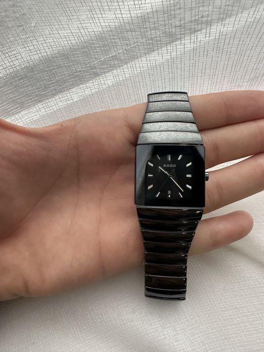 Ceas Rado Sintra Ceramică Neagră – Funcțional, Elegant