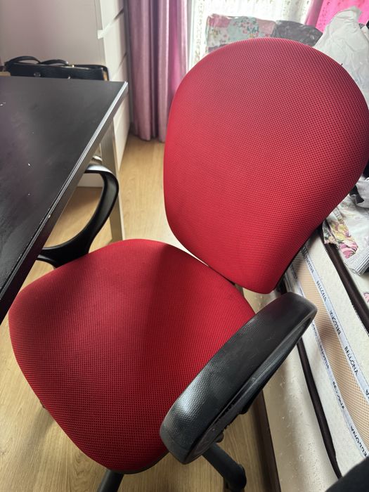 Birou si scaun de vanzare