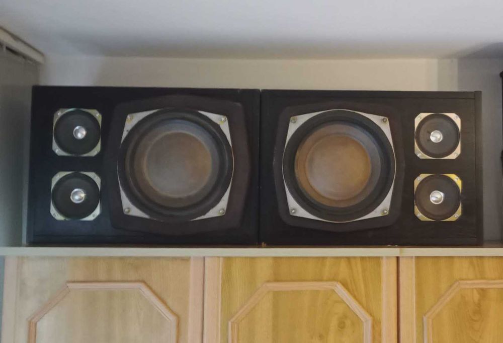 Boxe audio 2-3 cai bookshelf pick-up Pop Acord Sharp