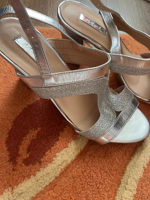 Sandale din piele ecologica