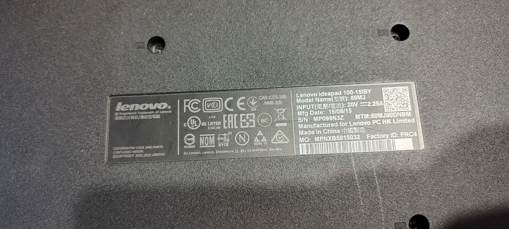 Три неработещи лаптопа за части