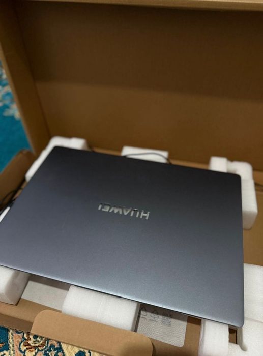 Ноутбук хуавей 512/8
