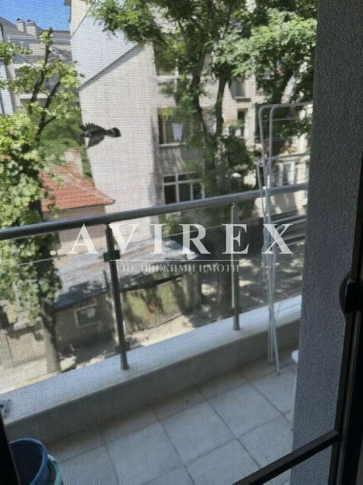 Дава се под наем Двустаен апартамент в Пловдив, Кючук Париж - 70 кв.м за 423.3 € - Снимка #3