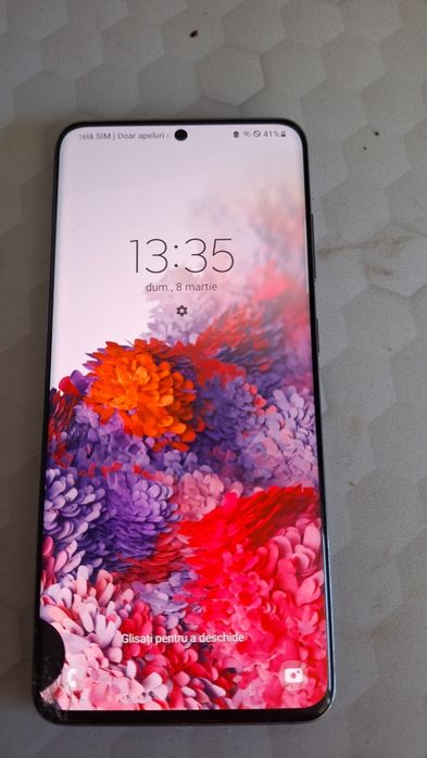 Samsung s20 aproape nou crapat