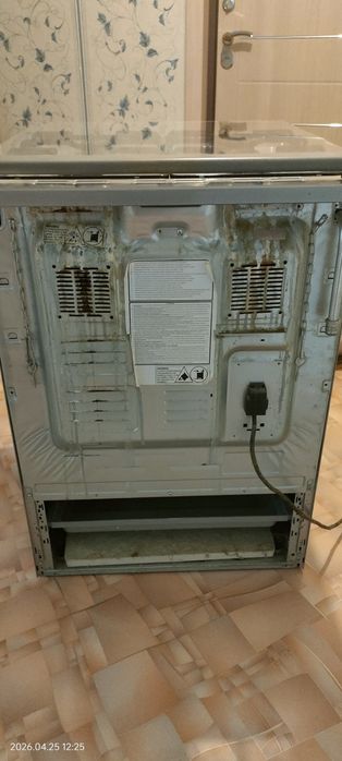 Продам газплиту BEKO