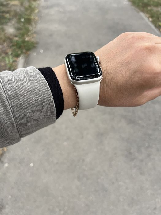 Смарт часы Apple