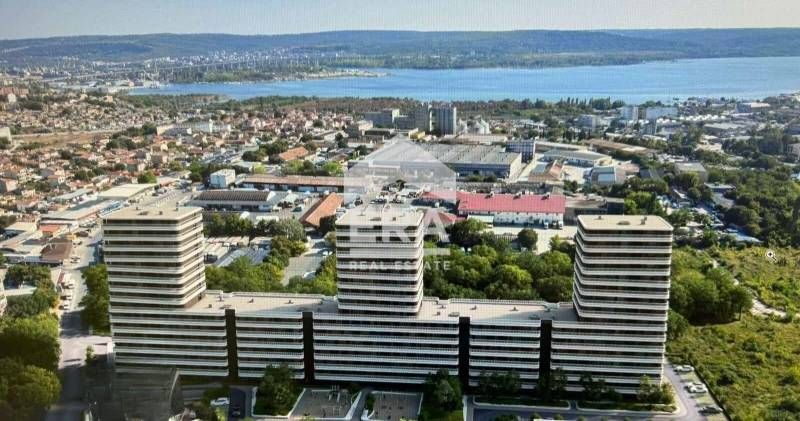 Ексклузивен тристаен апартамент за продажба в сграда ЛИБРА, район Трош