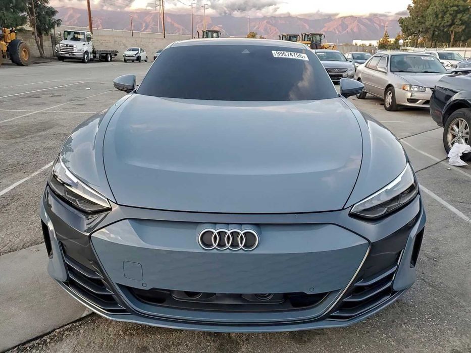 Audi e-tron GT pod zakaz