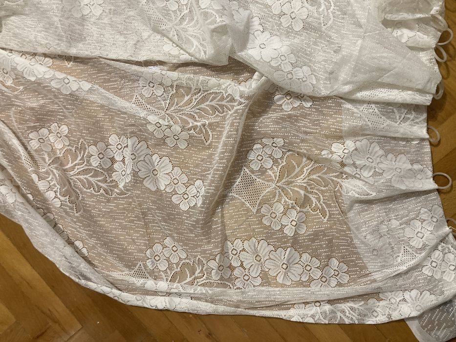 Perdea de dormitor sau sufragerie.