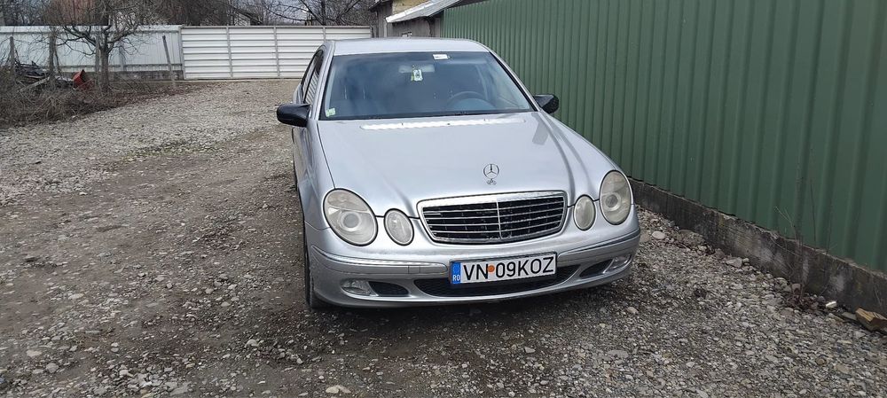 Vand mercedes bens 3 w211CDI
