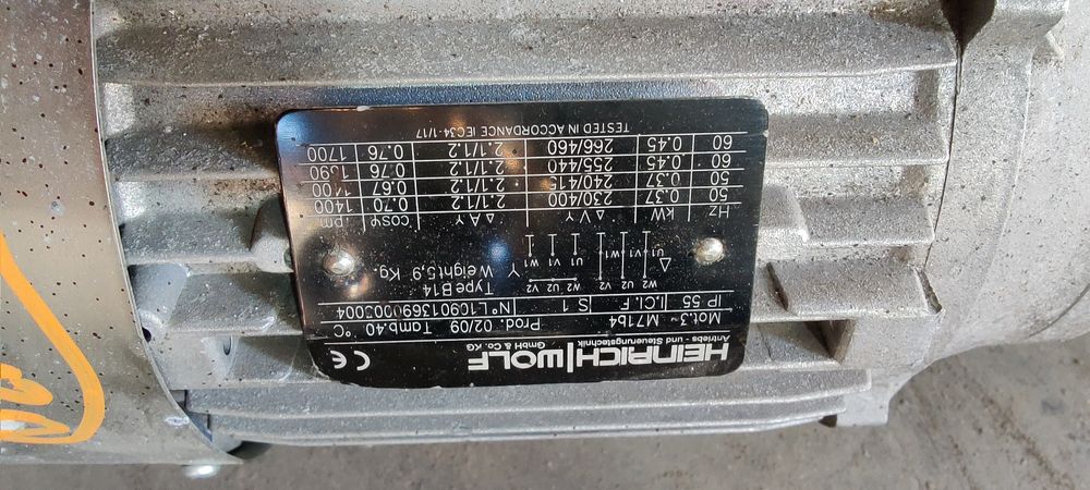 Motor electric trifazat cu reductor, 0.37kW, 30rpm, 380V