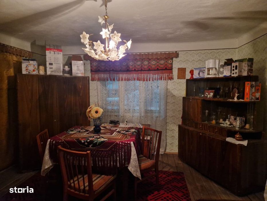 Casa veche cu teren generos – sat Mogosesti, com. Satu Lung | 18 ari