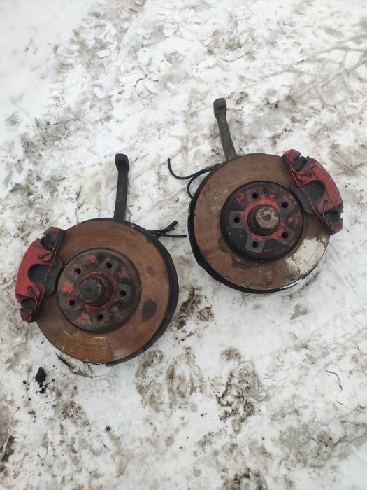 Ступица передняя Мерседес w 210