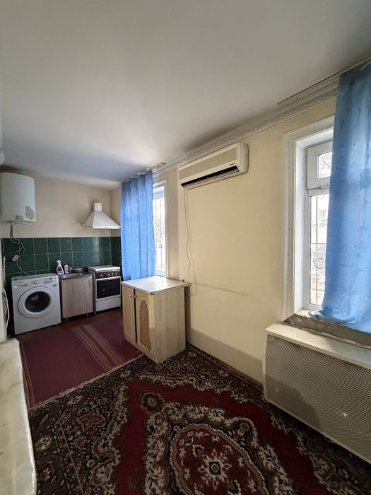 Сдается в аренду 2 ком квартира в центе города! Бульвар 300$