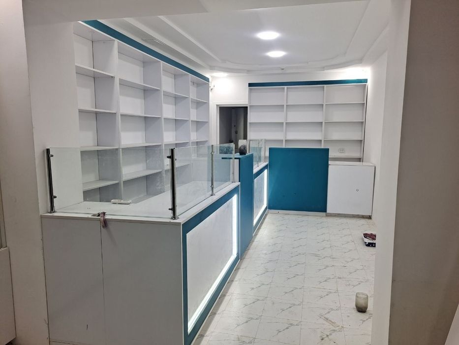 Mebel polka stellaj vitrina magazin doʻkon apteka uchun kerak